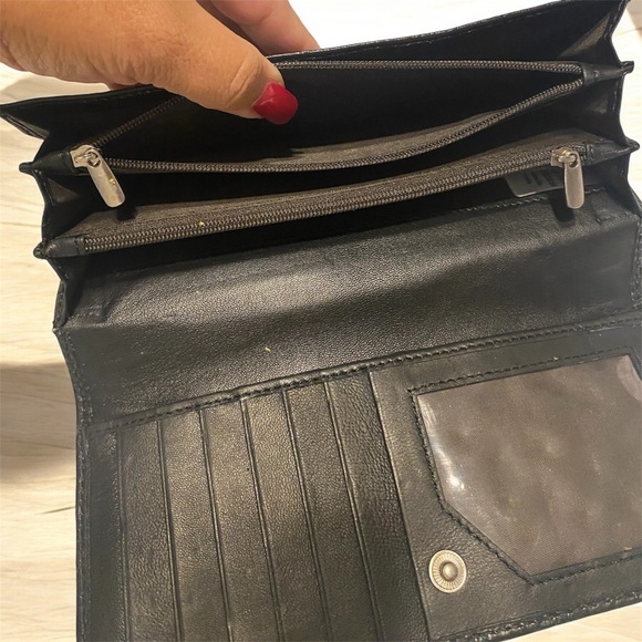 Women’s wallet - Picture 7 of 11